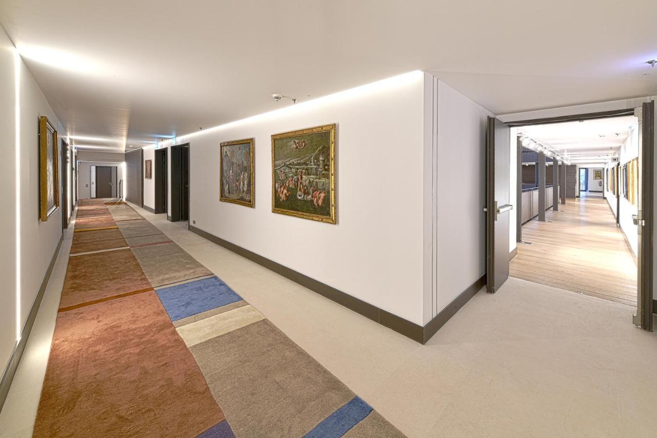 Parador De Turismo De León Zewnętrze zdjęcie Corridor